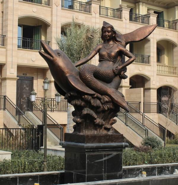 宿州上(shàng)河(hé)城(chéng)别墅區(qū)雕塑