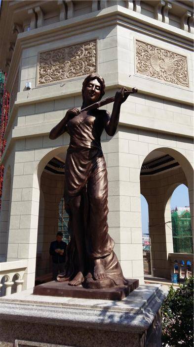 恒大(dà)肥東(dōng)項目雕塑