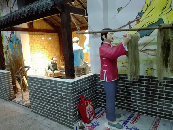 蒙城(chéng)縣民(mín)俗展館雕塑2